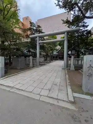 三吉神社の鳥居