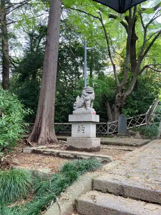 青葉神社の狛犬