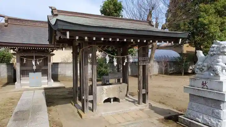 八幡神社の手水舎
