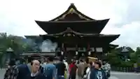 善光寺の本殿・本堂