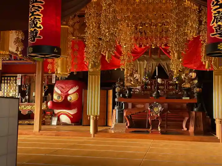 舘山寺の本殿・本堂