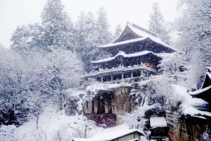 円蔵寺の本殿・本堂