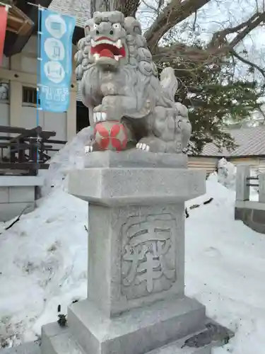 豊平神社の狛犬