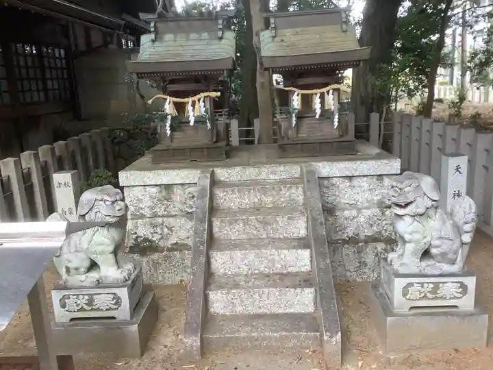 八幡社(柏井町)の末社・摂社