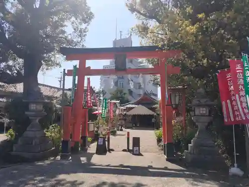 源九郎稲荷神社(奈良県)