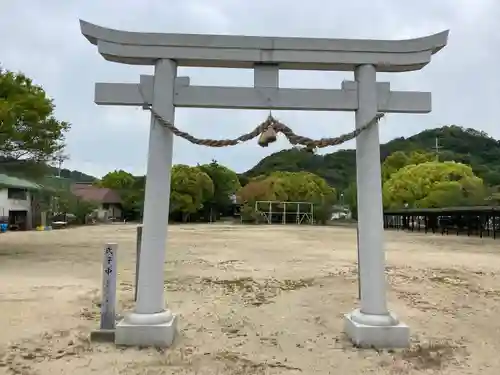 三島大明神社の鳥居