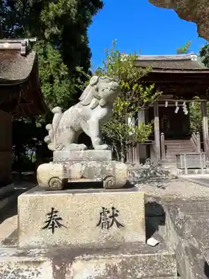 志那神社の狛犬