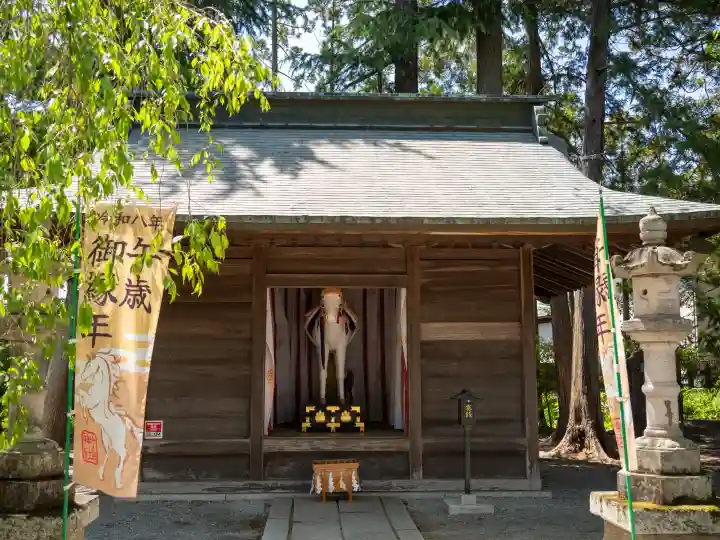 竹駒神社の{uncategorized: "未分類", other: "その他", undefined: "問題あり", building: "その他建物", grave: "お墓", sacred_gate: "鳥居", guardian: "狛犬", statue: "像", buddha: "仏像", history: "歴史", nature: "自然", garden: "庭園", animal: "動物", pagoda: "塔", temizu: "手水舎", mountain_gate: "山門・神門", sanctuary: "本殿・本堂", subordinate: "末社・摂社", art: "芸術", scenery: "景色", jizo: "地蔵", ema: "絵馬", goshuin: "御朱印", omikuji: "おみくじ", items: "授与品その他", amulet: "お守り", goshuincho: "御朱印帳", eats: "食事", festival: "お祭り", votive_dance: "神楽", shichigosan: "七五三参", wedding: "結婚式", experience: "体験その他", initially: "初詣", around: "周辺", anti_infection: "感染症対策"}