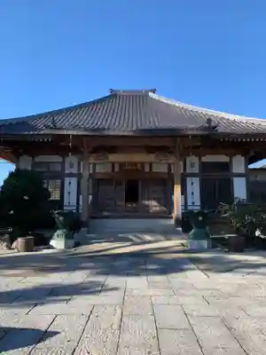 松岳寺の本殿・本堂