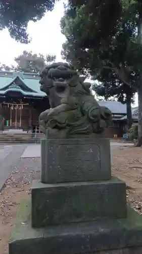 烏山神社の狛犬