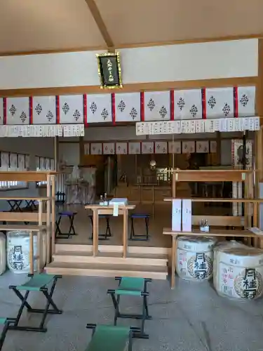 岡太神社の{uncategorized: "未分類", other: "その他", undefined: "問題あり", building: "その他建物", grave: "お墓", sacred_gate: "鳥居", guardian: "狛犬", statue: "像", buddha: "仏像", history: "歴史", nature: "自然", garden: "庭園", animal: "動物", pagoda: "塔", temizu: "手水舎", mountain_gate: "山門・神門", sanctuary: "本殿・本堂", subordinate: "末社・摂社", art: "芸術", scenery: "景色", jizo: "地蔵", ema: "絵馬", goshuin: "御朱印", omikuji: "おみくじ", items: "授与品その他", amulet: "お守り", goshuincho: "御朱印帳", eats: "食事", festival: "お祭り", votive_dance: "神楽", shichigosan: "七五三参", wedding: "結婚式", experience: "体験その他", initially: "初詣", around: "周辺", anti_infection: "感染症対策"}