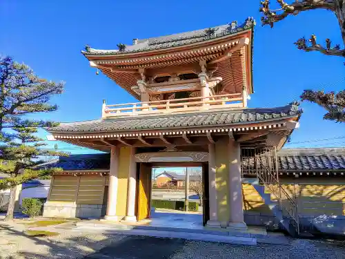 宝林寺の山門