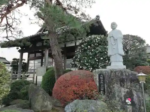 深廣寺の像