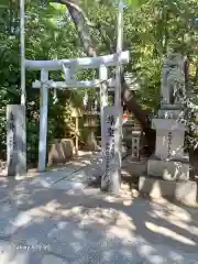 空鞘稲生神社の末社