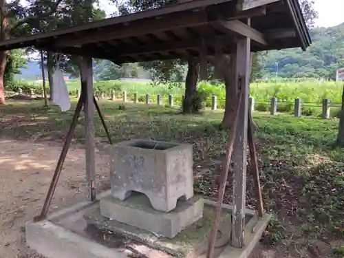 久度神社の手水舎