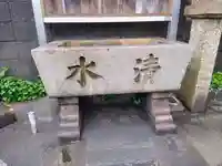 神明社(八幡3丁目)の手水舎