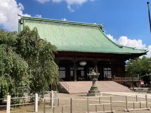 護国寺の本殿・本堂