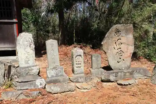 日本武神社の塔