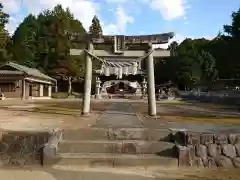 白髭社の鳥居