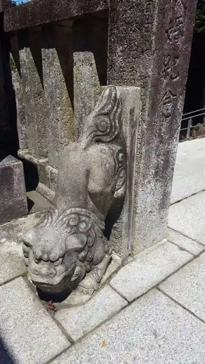 伊奈波神社の狛犬