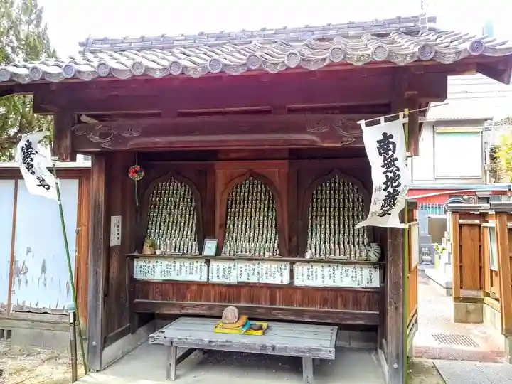 光照院の末社・摂社