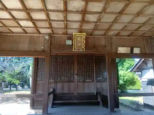 神明神社の{uncategorized: "未分類", other: "その他", undefined: "問題あり", building: "その他建物", grave: "お墓", sacred_gate: "鳥居", guardian: "狛犬", statue: "像", buddha: "仏像", history: "歴史", nature: "自然", garden: "庭園", animal: "動物", pagoda: "塔", temizu: "手水舎", mountain_gate: "山門・神門", sanctuary: "本殿・本堂", subordinate: "末社・摂社", art: "芸術", scenery: "景色", jizo: "地蔵", ema: "絵馬", goshuin: "御朱印", omikuji: "おみくじ", items: "授与品その他", amulet: "お守り", goshuincho: "御朱印帳", eats: "食事", festival: "お祭り", votive_dance: "神楽", shichigosan: "七五三参", wedding: "結婚式", experience: "体験その他", initially: "初詣", around: "周辺", anti_infection: "感染症対策"}