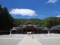 彌彦神社の本殿・本堂