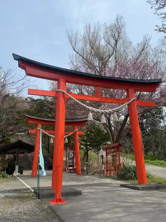 虻田神社の鳥居
