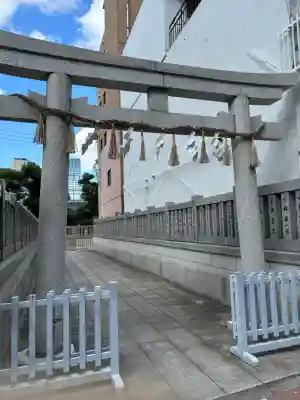 今宮戎神社の{uncategorized: "未分類", other: "その他", undefined: "問題あり", building: "その他建物", grave: "お墓", sacred_gate: "鳥居", guardian: "狛犬", statue: "像", buddha: "仏像", history: "歴史", nature: "自然", garden: "庭園", animal: "動物", pagoda: "塔", temizu: "手水舎", mountain_gate: "山門・神門", sanctuary: "本殿・本堂", subordinate: "末社・摂社", art: "芸術", scenery: "景色", jizo: "地蔵", ema: "絵馬", goshuin: "御朱印", omikuji: "おみくじ", items: "授与品その他", amulet: "お守り", goshuincho: "御朱印帳", eats: "食事", festival: "お祭り", votive_dance: "神楽", shichigosan: "七五三参", wedding: "結婚式", experience: "体験その他", initially: "初詣", around: "周辺", anti_infection: "感染症対策"}