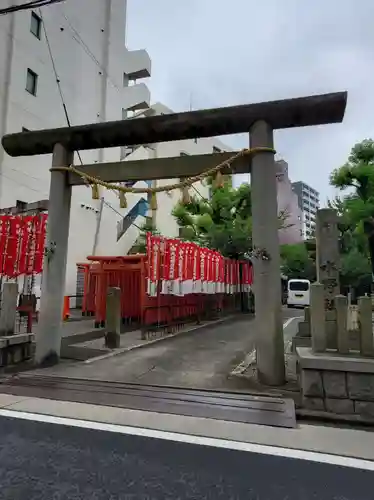 水野社の鳥居