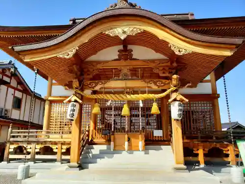 岩国白蛇神社の本殿