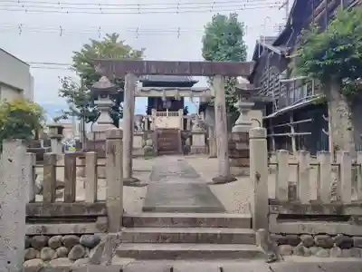 白山社の鳥居