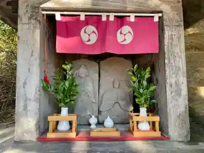 龍宮神・道祖神(神奈川県)