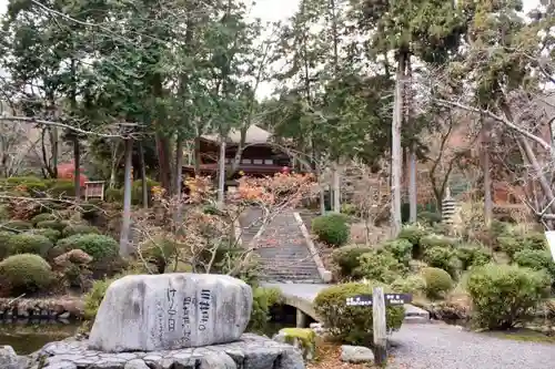 園城寺（三井寺）の庭園