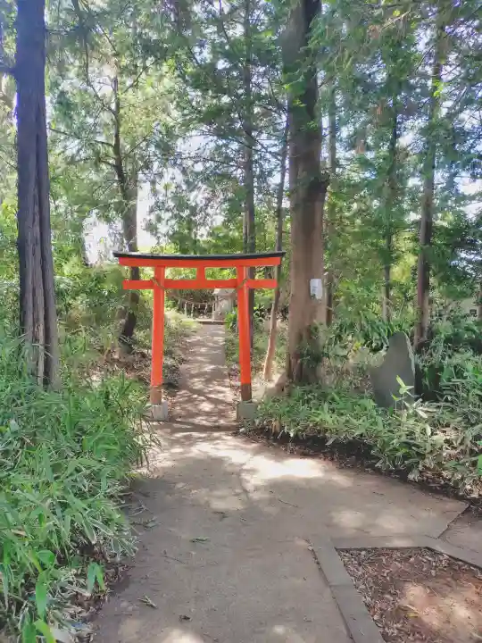 富士浅間神社の{uncategorized: "未分類", other: "その他", undefined: "問題あり", building: "その他建物", grave: "お墓", sacred_gate: "鳥居", guardian: "狛犬", statue: "像", buddha: "仏像", history: "歴史", nature: "自然", garden: "庭園", animal: "動物", pagoda: "塔", temizu: "手水舎", mountain_gate: "山門・神門", sanctuary: "本殿・本堂", subordinate: "末社・摂社", art: "芸術", scenery: "景色", jizo: "地蔵", ema: "絵馬", goshuin: "御朱印", omikuji: "おみくじ", items: "授与品その他", amulet: "お守り", goshuincho: "御朱印帳", eats: "食事", festival: "お祭り", votive_dance: "神楽", shichigosan: "七五三参", wedding: "結婚式", experience: "体験その他", initially: "初詣", around: "周辺", anti_infection: "感染症対策"}