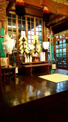 三輪神社の本殿・本堂