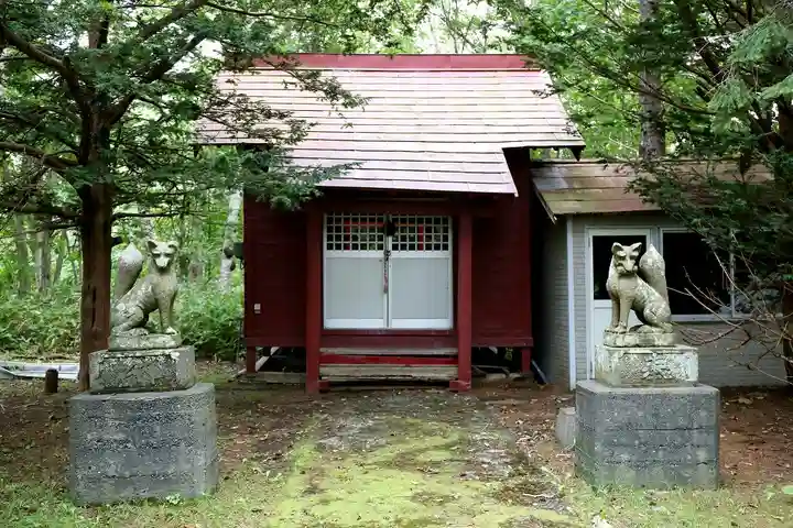 豊富温泉稲荷神社の本殿・本堂