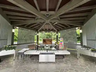 千鳥ヶ淵戦没者墓苑(東京都)