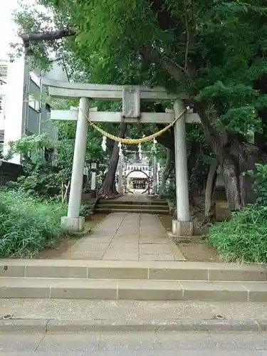 下高井戸八幡神社の鳥居