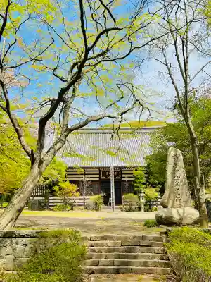 長林寺(山川長林寺)の{uncategorized: "未分類", other: "その他", undefined: "問題あり", building: "その他建物", grave: "お墓", sacred_gate: "鳥居", guardian: "狛犬", statue: "像", buddha: "仏像", history: "歴史", nature: "自然", garden: "庭園", animal: "動物", pagoda: "塔", temizu: "手水舎", mountain_gate: "山門・神門", sanctuary: "本殿・本堂", subordinate: "末社・摂社", art: "芸術", scenery: "景色", jizo: "地蔵", ema: "絵馬", goshuin: "御朱印", omikuji: "おみくじ", items: "授与品その他", amulet: "お守り", goshuincho: "御朱印帳", eats: "食事", festival: "お祭り", votive_dance: "神楽", shichigosan: "七五三参", wedding: "結婚式", experience: "体験その他", initially: "初詣", around: "周辺", anti_infection: "感染症対策"}