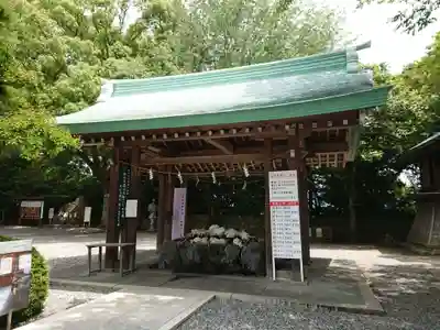 砥鹿神社(里宮)の手水舎