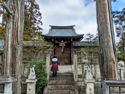 稲荷神社（日野町）の本殿