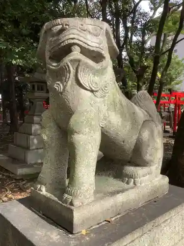 闇之森八幡社の狛犬