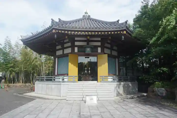 西新井大師総持寺の末社・摂社