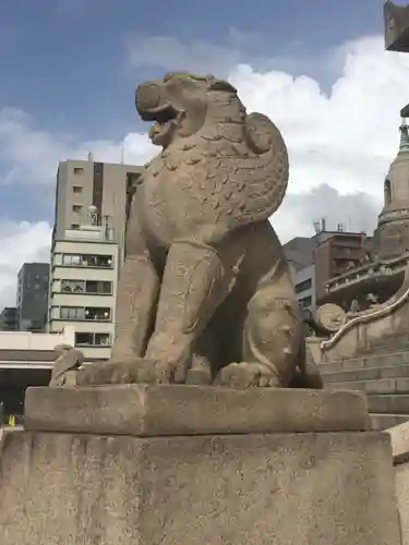 築地本願寺（本願寺築地別院）の狛犬