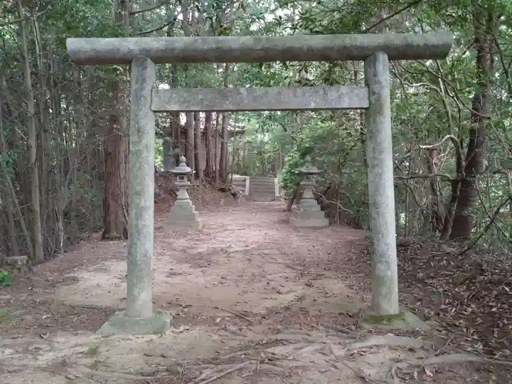 南朝若宮社(根の若宮社)の鳥居