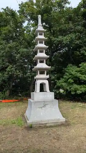 天塩厳島神社の塔