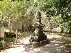 八剣神社の建物その他