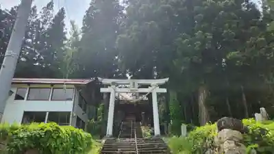 大日寺跡湯殿山神社(山形県)