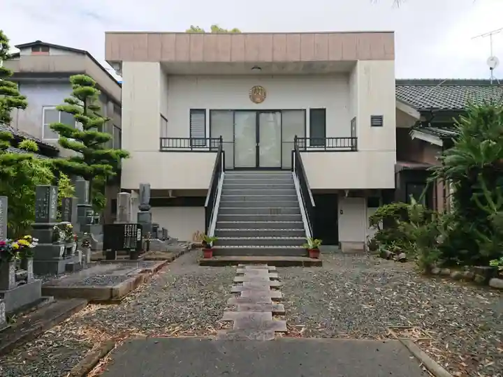 阿弥陀寺の本殿・本堂